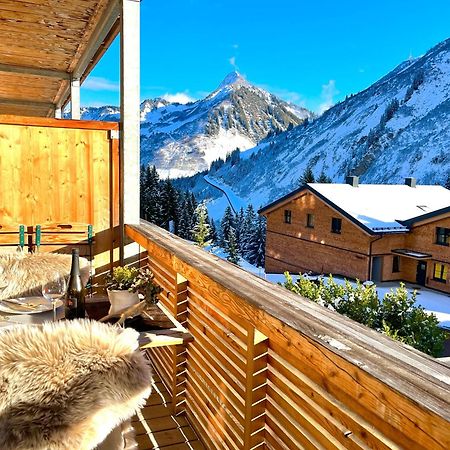 Sonniges Bergblick-Appartement ダーミュルス エクステリア 写真